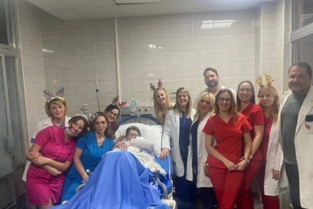 PRVA BEBA ROĐENA U PRVOJ SEKUNDI 2026. GODINE! Na svet došao dečak u GAK Višegradska!