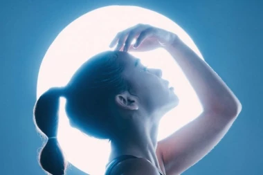 Pun mesec 3. januara 2026: Oluja emocija i sudbinske odluke - četiri znaka neće znati šta ih je snašlo!