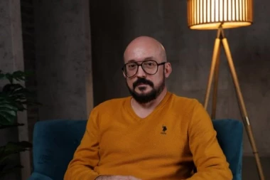 PEDIJATAR odgovara šta ga sve "novopečeni roditelji" pitaju: "Mene PLAČ BEBE nikad ne uplaši, zapravo me raduje!" (VIDEO)