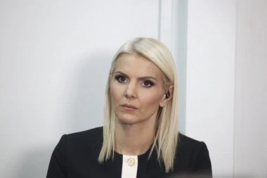 Oglasio se ANS: HITNO UHAPSITI NAPADAČE NA INFORMER! NOVINARI NISU METE!