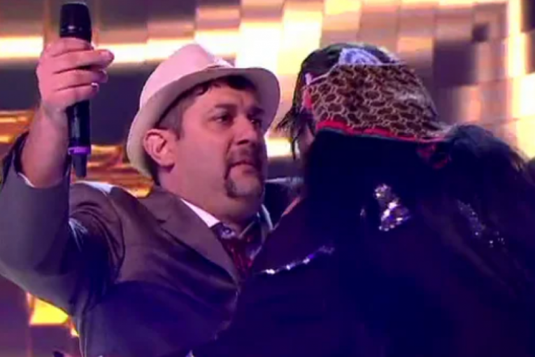 Elitovizija nastupi uživo