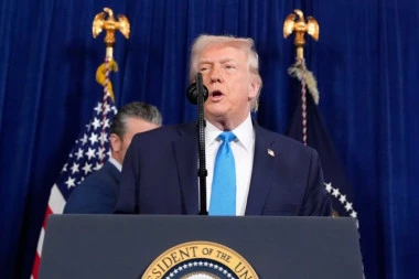 "UNIŠTILI SMO SVE NA VODI, SADA NAPADAMO NA KOPNU!": Zastrašujuća najava Trampa, otkriven NOVI PLAN AMERIKE