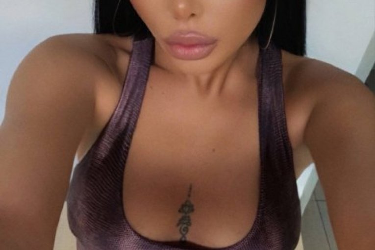 Anita se snima uz Reljine pesme