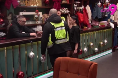 ZVERSKI OKRŠAJ U CIK ZORE, OBEZBEĐENJE OPKOLILO "ELITU": Ove scene gledate na sopstvenu odgovornost!