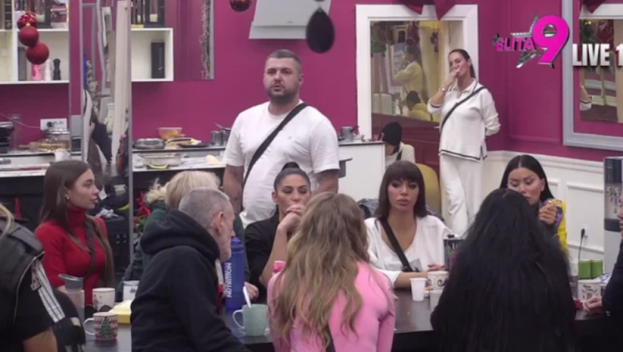 ĆERKA ANELI I ASMINA STIŽE U "ELITU": Uživo na Pinku saopšten datum, porodici Ahmić će se slošiti zbog ovoga!