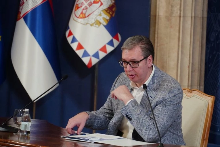 VUČIĆ U ABU DABIJU! Prisustvuje Nedelji održivosti 2026.