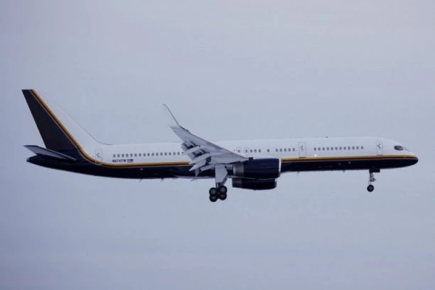 DRAMA U VAZDUHU! Avion prinudno sleteo zbog pretnje bombom!