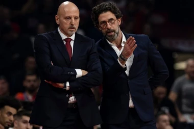 ZVANIČNO: Zvezda ostala bez trenera!