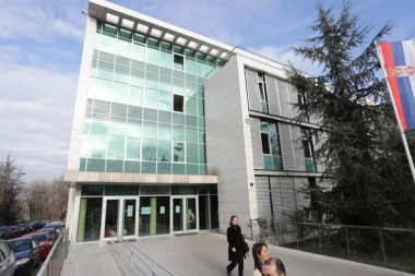 HITNO SE OGLASIO RFZO: "Navodi o nestašici nisu tačni"!