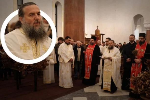 BADNJE VEČE NA TAŠMAJDANU: Arhimandrit Vasilije Kostić služio u crkvi Svetog Marka (VIDEO)