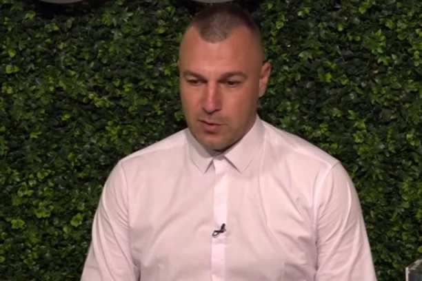 OD OBILIĆA, PREKO PORTA, DO IGRANJA SA LJUDOŽDERIMA: Ko je Nikola Vasilić, Srbin sa najluđom karijerom u istoriji fudbala (VIDEO)