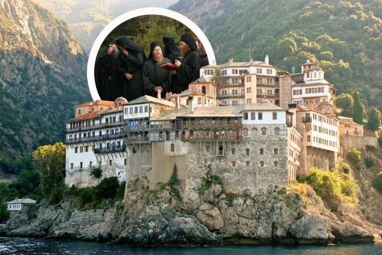 PETODNEVNA ZABRANA NA SVETOJ GORI: Monasi dočekali Božić gotovo bez hodočasnika