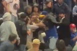 SKANDAL U NBA: Brutalna tuča na tribinama - šta li će na ovo reći Jokićev brat?! (VIDEO)