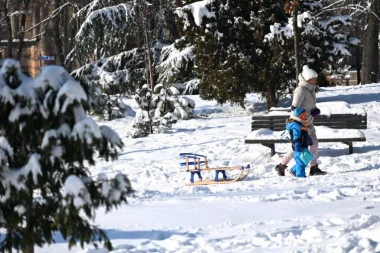 HITNO SE OGLASIO RHMZ: Evo u kom delu Srbiji je najladnije - popaljeni alarmi!