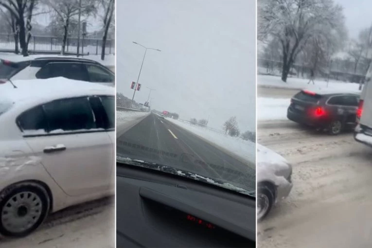 APSURD NA PUTEVIMA: Lakše kroz celu Srbiju nego kroz centar Beograda! Ulice pod snegom i ledom, a auto-putevi potpuno čisti! (FOTO, VIDEO)