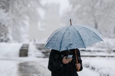 OGLASIO SE GRADONAČELNIK VALJEVA: Situacija veoma teška, bez struje oko 8.400 domaćinstava u valjevskom kraju!