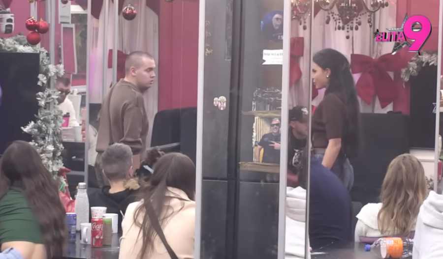 ZBOG VRELE AKCIJE MAJE I ANĐELA SE CELA KUĆA PODIGLA NA NOGE! Pušten šok-snimak, učesnicima popadale vilice!