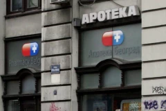 VLADA DONELA ODLUKU: Za zaposlene u "Apotekama Beograd" izdvojeno 44 miliona dinara