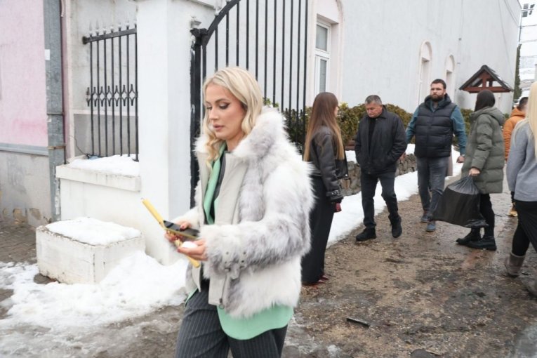 Haos Milice i Terze posle krštenja