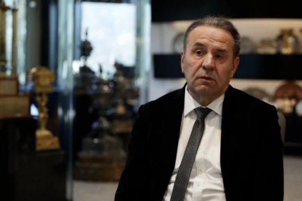 RASIM LJAJIĆ NA OPERACIJI: "Više razmišljam o Partizanu, ne znam kako ćemo da rešimo problem"