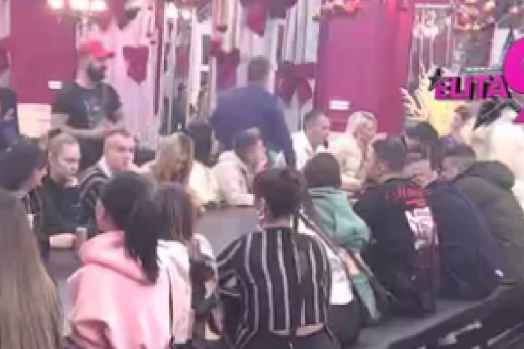 Luka Vujović napao Aneli Ahmić