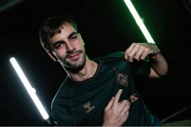 MILOŠEVIĆ NASTAVIO DA REŠETA: Bivši as Partizana opet dao GOLČINU u Bundesligi! (VIDEO)