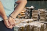 "TO MI JE ZA ZDRAVLJE!" Deka (80) uhvaćen sa 11 paketića kokaina, pa sve ŠOKIRAO IZJAVOM!