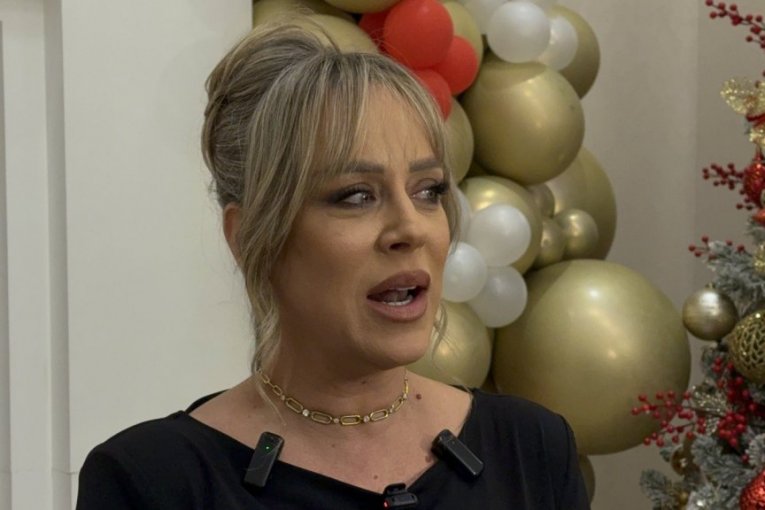 SLAĐA ALEGRO OTVORENO O MINI KOSTIĆ! Prokomentarisala vezu sa Kasperom, pa pomenula i TUŽBE oko imena! (VIDEO, GALERIJA)