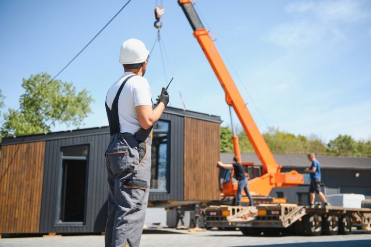 KVADRAT DO 1.600 EVRA, A TRAJE 100 GODINA? Istina o montažnim kućama podelila region: "Ispadne skuplje nego zidanje, a stalno zoveš majstore!"