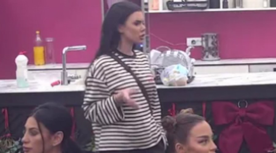 ANITA OBELODANILA SVE DETALJE AFERE S KARIĆEM: Iznela sve o INTIMNOJ PREPISCI s njim!