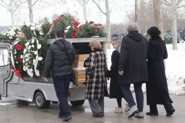 Sahranjen Ljubomir Ninković (VIDEO)