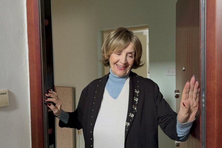 Lepa Lukić se iznenadila