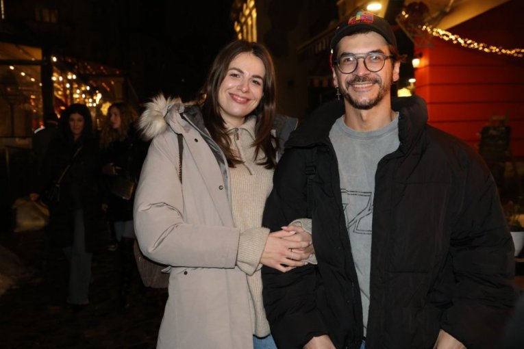 Republika u Skadarliji sa građanima