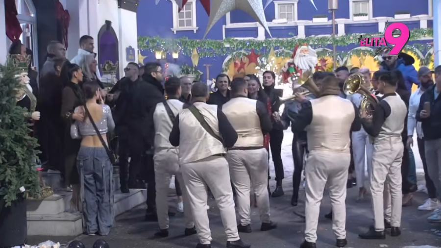 LOM NA KAPIJI RIJALITIJA, STIGLO SPECIJALNO IZNENAĐENJE! Evo koje ZVEZDETINE su ušle u "Elitu"! (GALERIJA)