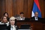 BURA NA SEDNICI SKUPŠTINE! Opozicija se obrukala, cela sala im se smeje! Da li ste realni?