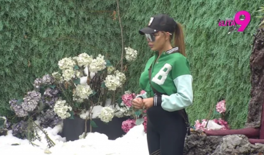 SOFIJA U LOŠEM STANJU NAKON OBRAČUNA S TERZOM: Izvinjava se svima redom, zbog ovoga želi da propadne u zemlju od sramote!