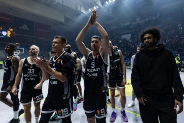 PARTIZAN NE PAMTI OVAKAV ČEMER! Evo koliko ljudi je gledalo crno-bele u Pioniru!