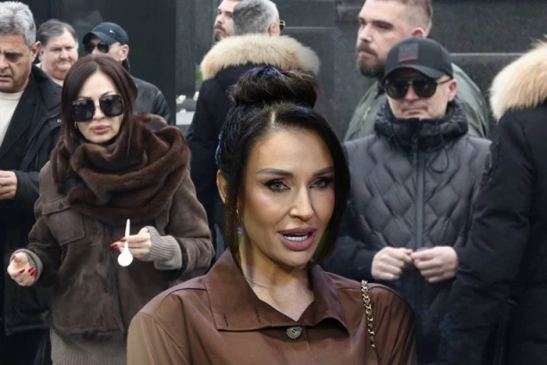 STOJKE DOŠAO NA ARKANOV POMEN, A SVI SE PITAJU GDE JE KAĆA: Evo šta se dešavalo u njihovom domu, jedan potez otkrio istinu!