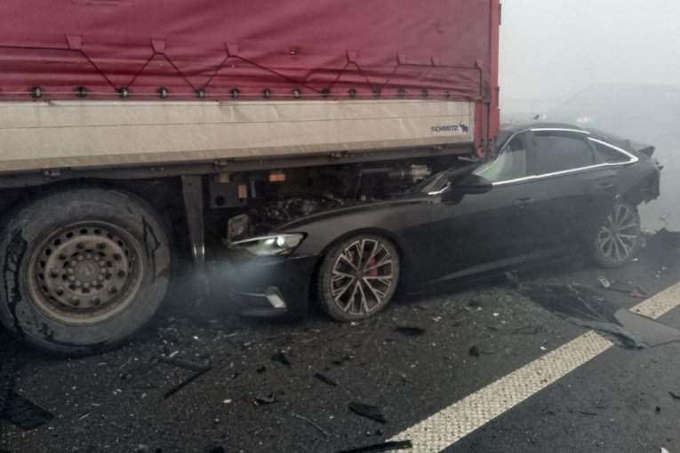 Lančani sudar kod tunela Munjino brdo