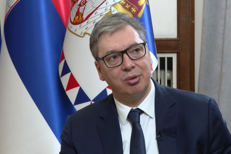 "KOMENTARISAĆEMO RAZNA ČUDA!" Vučić u petak u 18 časova prvi put uživo na Tik-toku! (VIDEO)