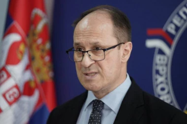 UDARNO! Branko Stamenković optužen da je slagao Ustavni sud i glumio "većinu"!