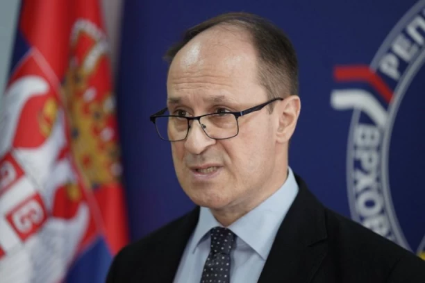 UDARNO! Branko Stamenković optužen da je slagao Ustavni sud i glumio „većinu“ !