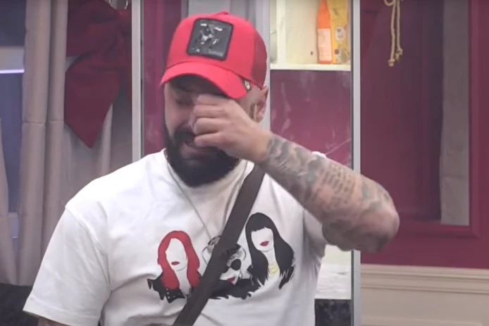 LUKA VUJOVIĆ GRCA U SUZAMA! Filip Đukić čekao da zabije nož u leđa drugu!