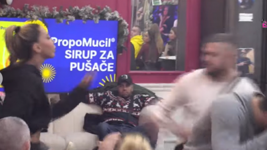 ANELI I ASMIN IZVEDENI IZ "ELITE": Produkcija donela šok-odluku, evo šta se dešavalo po izlasku!