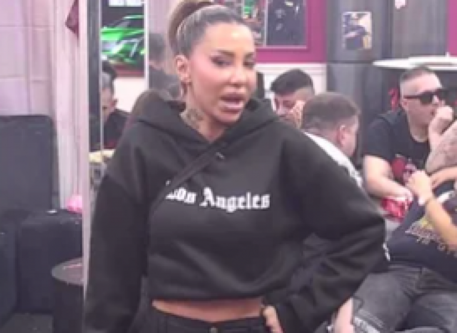 NAJMRAČNIJA TAJNA LUKE VUJOVIĆA OBELODANJENA: Aneli otkrila tajne znakove koje joj je slao Aniti iza leđa!