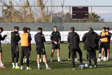 SPORTISSIMO SAZNAJE: Italijanski gigant nudi Partizanu 8.000.000 evra za bisera!