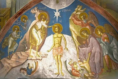 SUTRA JE CRVENO SLOVO I JEDAN OD NAJVEĆIH PRAZNIKA: Slavimo Bogojavljenje - sećanje na dan kada se nebo otvorilo nad rekom i svakim domom