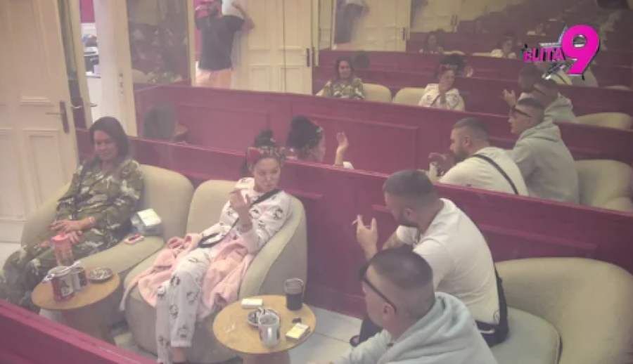 ASMIN PAO NAJNIŽE ZBOG MAJE, CIMERI MU SE SMEJU U LICE: Nova šut-karta, Stanija će propasti u zemlju od sramote!