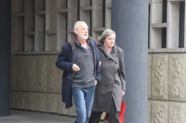 ŽENA POKOJNOG MIKE ALEKSIĆA OTKRILA DETALJE NJEGOVE SMRTI: Bolest ga je razorila, zbog ovoga se odlaže SAHRANA!