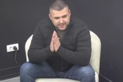 KAKO JE DOŠLO DO UBISTVA U ASMINOVOJ PORODICI?! Nožem ga UBO u srce, a potom mu PIO KRV! (FOTO)